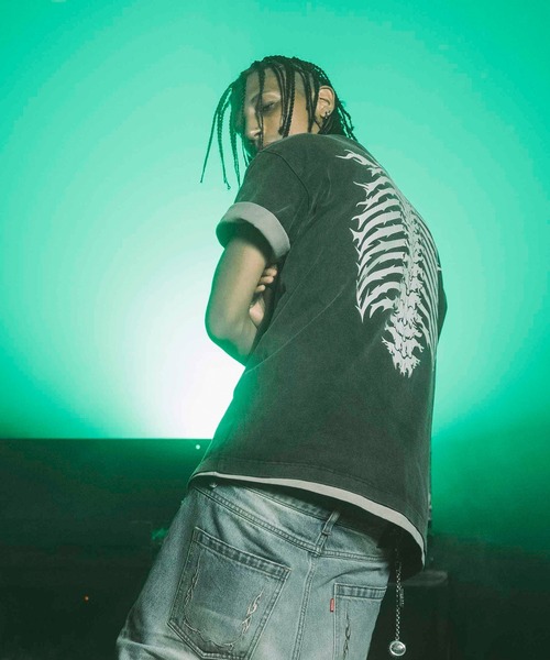 SUPPLIER（サプライヤー）の「SUPPLIER/サプライヤー Vintage Wash Fire Bones Tee Tシャツ（Tシャツ/カットソー・メンズ・ベージュ/ブラック・XL/L/M）」の2枚目の写真