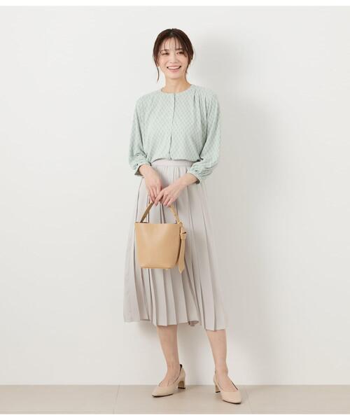 NEWYORKER(ニューヨーカー)の「ポリエステル強撚スムース タイルプリント ヘンリーネック7分袖プルオーバー(Tシャツ/カットソー・レディース・ライトグリーン/クリーム・L/M)」の18枚目の写真