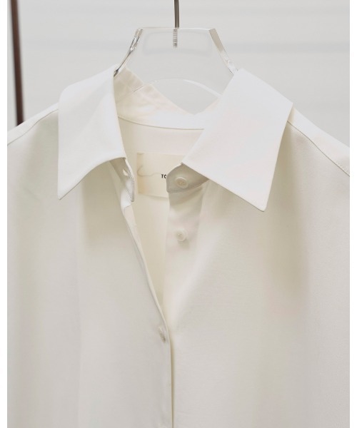 TODAYFUL(トゥデイフル)の「Silk100% Halfsleeve Shirts(Tシャツ/カットソー・レディース・チャコールグレー/キナリ・FREE)」の10枚目の写真