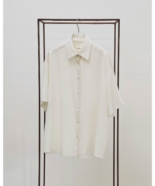 TODAYFUL(トゥデイフル)の「Silk100% Halfsleeve Shirts(Tシャツ/カットソー・レディース・チャコールグレー/キナリ・FREE)」の9枚目の写真