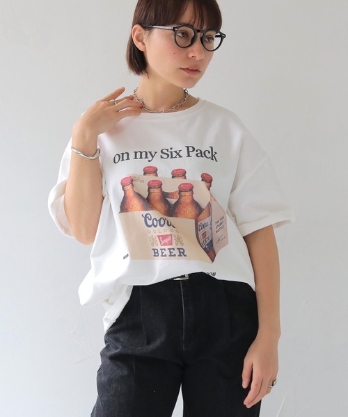 HER CLOSET（ハークローゼット）の「 【HER CLOSET】オーバーサイズヴィンテージグラフィックTシャツ OVERSIZED VINTAGE GRAPHIC T-SHIRT（Tシャツ/カットソー・レディース・チャコールグレー/ブラック/ホワイト・FREE）」の5枚目の写真