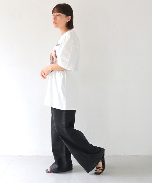 HER CLOSET（ハークローゼット）の「 【HER CLOSET】オーバーサイズヴィンテージグラフィックTシャツ OVERSIZED VINTAGE GRAPHIC T-SHIRT（Tシャツ/カットソー・レディース・チャコールグレー/ブラック/ホワイト・FREE）」の19枚目の写真