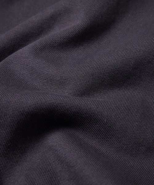 AIVER（アイバー）の「Johann×AIVER　BOYダブルジップパーカー（パーカー・メンズ・ブラック/チャコールグレー・SMALL/MEDIUM/LARGE）」の4枚目の写真