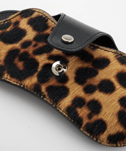 Whim Gazette(ウィムガゼット)の「【Hoaw.】Glasses Case(その他小物・レディース・オフホワイト/ダークブラウン/キャメル/ブラック・FREE)」の18枚目の写真