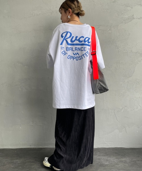 RVCA（ルーカ）の「[RVCA/ルーカ] SCRIPT SEALED バックプリント ショートスリーブTシャツ（Tシャツ/カットソー・レディース・ブラック/ホワイト・M/L/XL）」の22枚目の写真