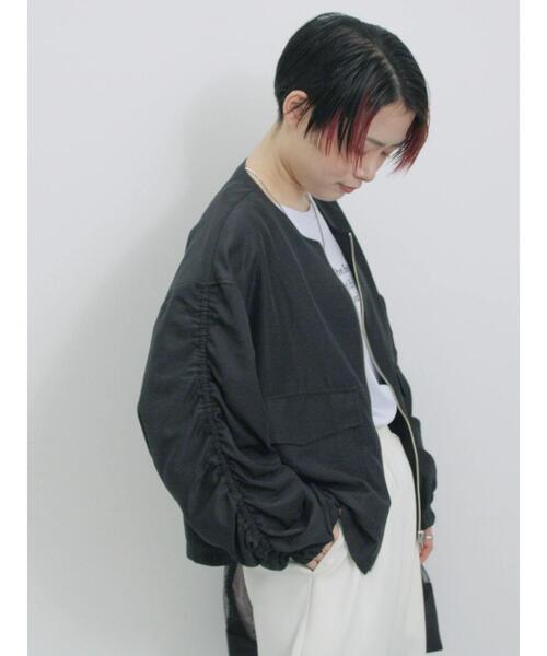 Samansa Mos2 blue（サマンサモスモスブルー）の「ギャザーブルゾン（ブルゾン・レディース・カーキ/ライトベージュ/ブラック・F）」の6枚目の写真