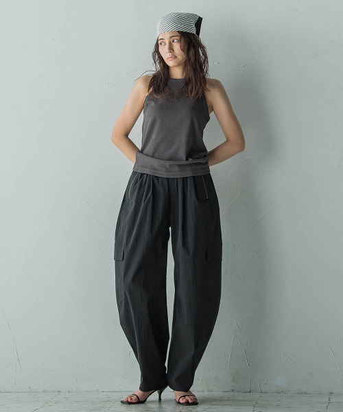 MAYSON GREY(メイソングレイ)の「SET スラブジャージタンクトップ+深Vネックプルオーバー(Tシャツ/カットソー・レディース・イエロー/オフホワイト/チャコールグレー・M)」の20枚目の写真