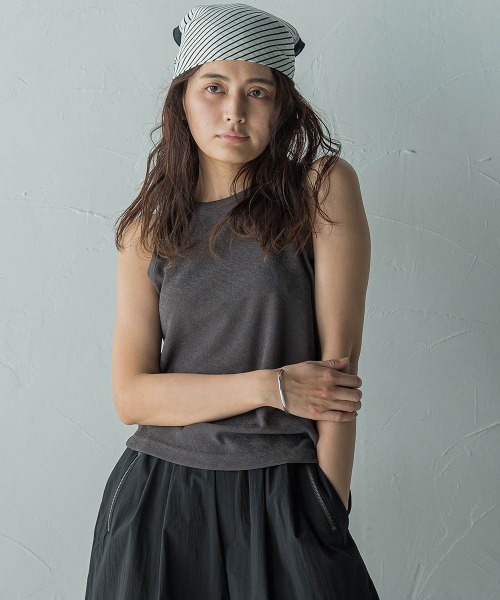 MAYSON GREY(メイソングレイ)の「SET スラブジャージタンクトップ+深Vネックプルオーバー(Tシャツ/カットソー・レディース・イエロー/オフホワイト/チャコールグレー・M)」の15枚目の写真