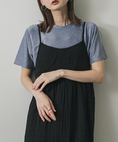 SENSE OF PLACE by URBAN RESEARCH（センスオブプレイスバイアーバンリサーチ）の「クルーネックラメTシャツ(半袖)（Tシャツ/カットソー・レディース・ライトブルー/ブラック/シルバー/ベージュ/ピンク・ONE）」の3枚目の写真