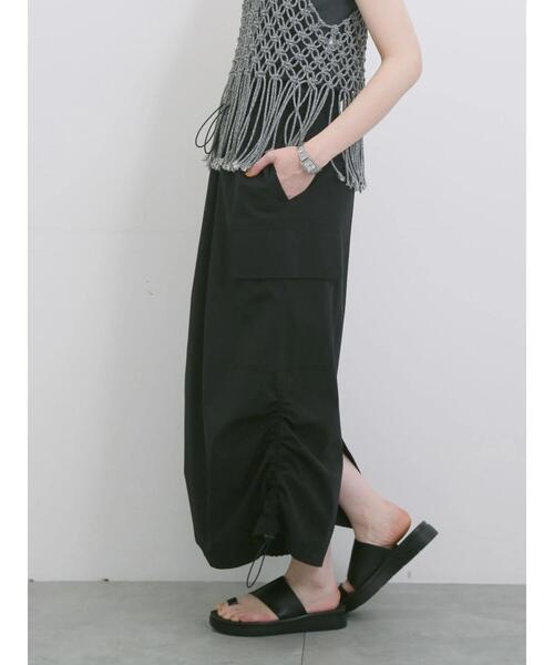 Samansa Mos2 blue（サマンサモスモスブルー）の「ナイロンカーゴスカート（スカート・レディース・カーキ/ブラック/ベージュ・F）」の5枚目の写真