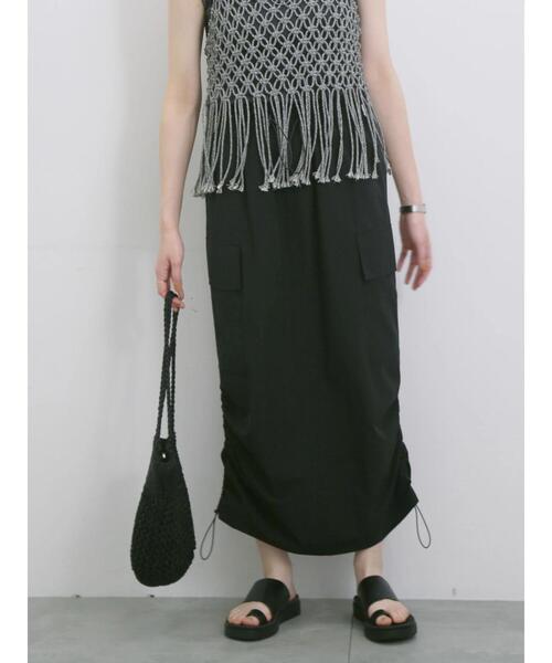 Samansa Mos2 blue（サマンサモスモスブルー）の「ナイロンカーゴスカート（スカート・レディース・カーキ/ブラック/ベージュ・F）」の8枚目の写真