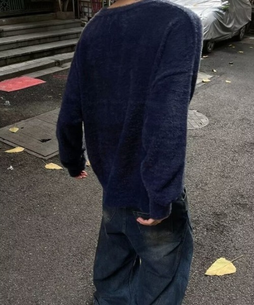 ROOPTOKYO(ループトウキョウ)の「クルーネック シンプルシャギーニット(ニット/セーター・メンズ・サックスブルー/ブラック/ベージュ/ネイビー/ホワイト/レッド・M/L/XL/FREE)」の5枚目の写真