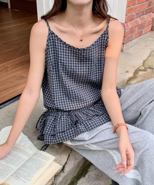 everycoco（エブリーココ）の「チェック柄フリルティアードキャミソール（キャミソール・レディース・ブラック/ホワイト・FREE）」の16枚目の写真