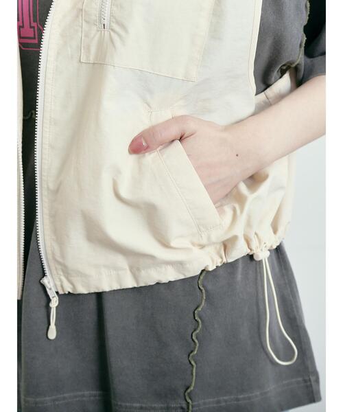 SM2（エスエムツー）の「ナイロンフードジップベスト（ベスト・レディース・チャコールグレー/カーキ/オフホワイト・F）」の15枚目の写真