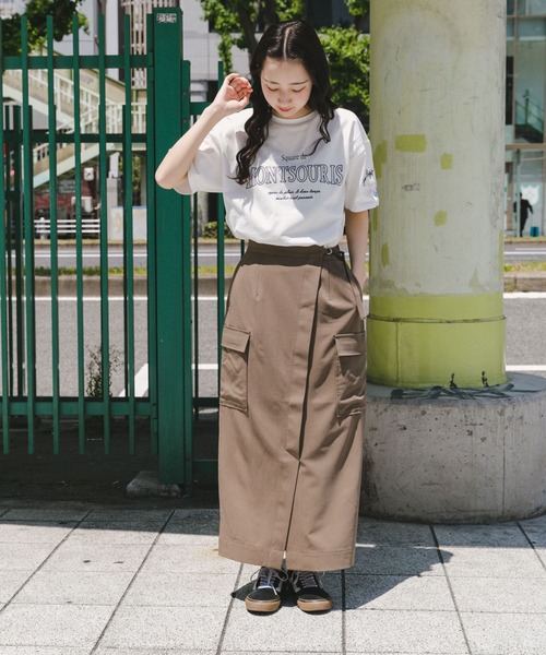 ITEMS URBANRESEARCH（アイテムズ アーバンリサーチ）の「ラップカーゴスカート（スカート・レディース・ブラック/カーキ・FREE）」の10枚目の写真