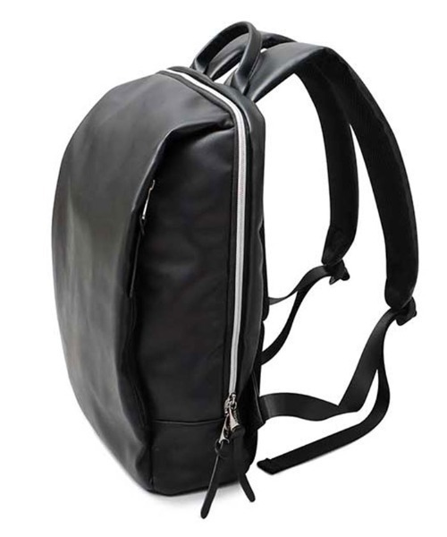 REGiSTA(レジスタ)の「REGiSTA PULEATHER SNART BACK PACK(バックパック/リュック・メンズ・ネイビー/ブラック・FREE)」の17枚目の写真