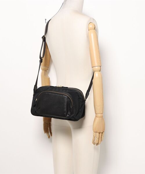 CLEDRAN(クレドラン)の「【本革×ナイロン】CL3845 ARU COMBI SHOULDER 軽量 ボディバッグ(ショルダーバッグ・レディース・ベージュ系その他/グレー系その他/ブラック系その他・FREE)」の22枚目の写真