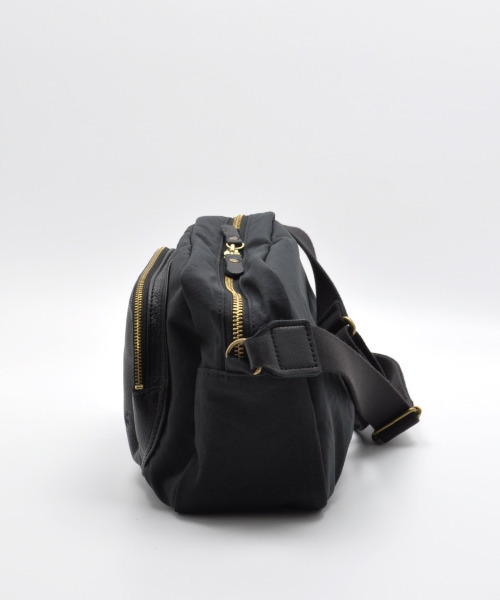 CLEDRAN(クレドラン)の「【本革×ナイロン】CL3845 ARU COMBI SHOULDER 軽量 ボディバッグ(ショルダーバッグ・レディース・ベージュ系その他/グレー系その他/ブラック系その他・FREE)」の7枚目の写真