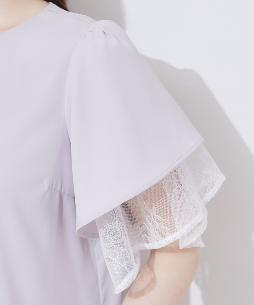 couture brooch（クチュールブローチ）の「【マシンウォッシャブル・一枚で着映える】レース重ねフレアブラウス（シャツ/ブラウス・レディース・サンドベージュ/ブラック/サックスブルー/オフホワイト・36/38/40/42）」の15枚目の写真