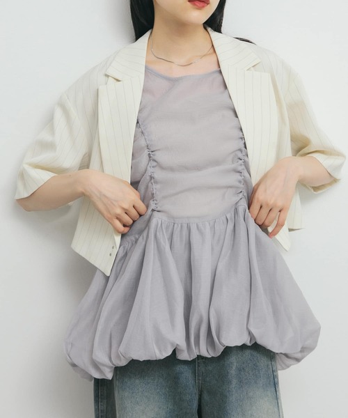 KBF（ケイビーエフ）の「ドロストバルーンスリーブレストップス（チュニック・レディース・グレー系その他/アイボリー/ブラック・ONE）」の3枚目の写真