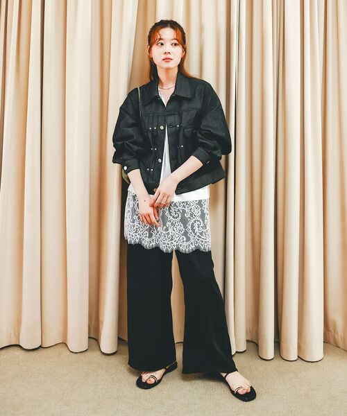 le.coeur blanc（ルクールブラン）の「ライトデニムジャケット（デニムジャケット・レディース・ブラック/ネイビー・38）」の5枚目の写真