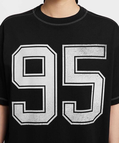 NIKE(ナイキ)の「ナイキ スポーツウェア ウィメンズ ショートスリーブ Tシャツ / Nike Sportswear Women's Short-Sleeve T-Shirt HV4973-010 Black(Tシャツ/カットソー・レディース・ブラック・M/XS/L/S/XL)」の12枚目の写真