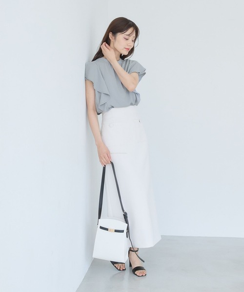 Andemiu（アンデミュウ）の「2WAYラッフルブラウス579750（シャツ/ブラウス・レディース・ブラック/ブラウン/オフホワイト/ブルー・FREE）」の6枚目の写真