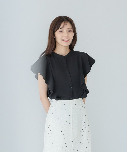 Andemiu（アンデミュウ）の「2WAYラッフルブラウス579750（シャツ/ブラウス・レディース・ブラック/ブラウン/オフホワイト/ブルー・FREE）」の13枚目の写真