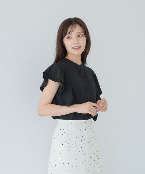 Andemiu（アンデミュウ）の「2WAYラッフルブラウス579750（シャツ/ブラウス・レディース・ブラック/ブラウン/オフホワイト/ブルー・FREE）」の14枚目の写真