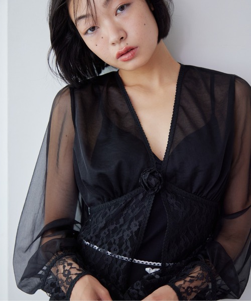 etre loin(エトルワン)の「Rose sheer blouse(シャツ/ブラウス・レディース・グレー/アイボリー/ブラック・M)」の2枚目の写真