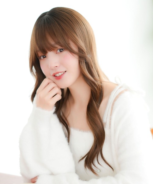 LINEASTORIA（リネアストリア）の「【フルウィッグ・ロング】ビジューロング（ウィッグ・レディース・ゴールド系その他/パープル系その他/ブラウン/ダークブラウン/ブラック・M）」の11枚目の写真