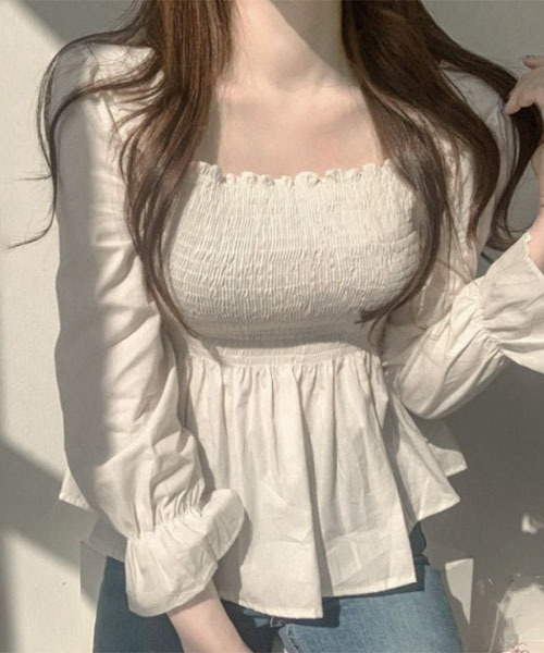 i-dare（アイディア）の「【i-dare】スクエアネック ギャザー  長袖 ブラウス（シャツ/ブラウス・レディース・ホワイト/アイボリー・SMALL/X-LARGE/MEDIUM/LARGE）」の8枚目の写真