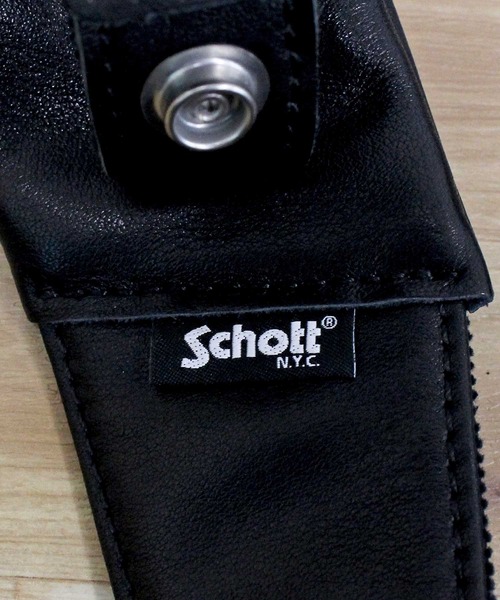 schott(ショット)の「PADDED BODY BAG(ショルダーバッグ・メンズ・ブラック×シルバー/ブラック×ゴールド・FREE)」の14枚目の写真