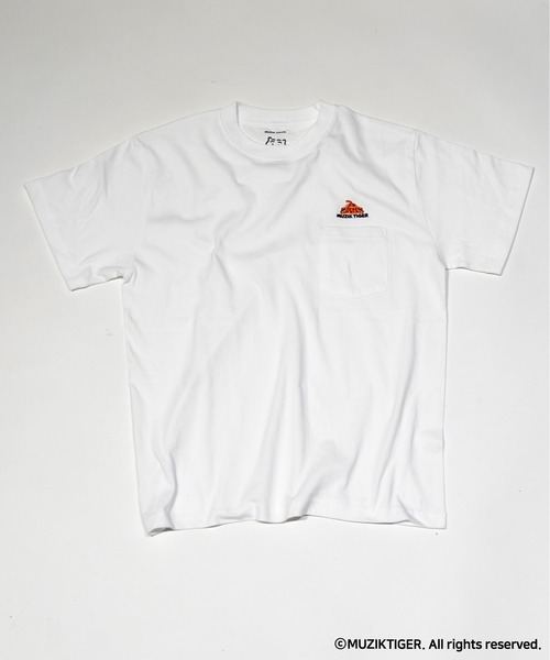 minius(ミニウス)の「【MUZIK TIGER/ムジークタイガー】 トフィー刺繍ポケットTee/韓国デザイン・半袖ポケットT-シャツ(Tシャツ/カットソー・メンズ・アッシュグレー/ブラック/ホワイト・MEDIUM/LARGE/X-LARGE)」の2枚目の写真