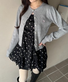 パールビジューオフショルフリルニットミニワンピース（ワンピース