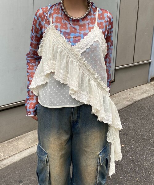HELLO.SANFRANCISCO（ハローサンフランシスコ）の「【HELLO.SANFRANCISCO/ハローサンフランシスコ】アシメフリルドットレースキャミ（タンクトップ・レディース・サックスブルー/ブラック/オフホワイト・ONE SIZE）」の2枚目の写真