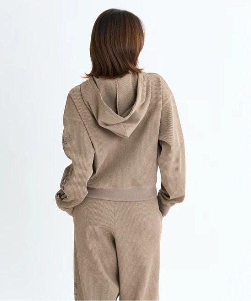 ROXY(ロキシー)の「BE ACTIVE HOODIE/ロキシー速乾UVケアワッフルジップアップパーカー・フーディー(スウェット・レディース・ブラック/カモフラージュ/ホワイト・SMALL/MEDIUM/LARGE)」の16枚目の写真