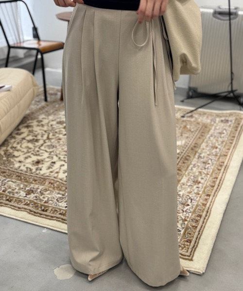bita.（ビタ）の「サイドリボン2タックワイドパンツ（スラックス・レディース・ブラック/ベージュ/チャコールグレー・LARGE/MEDIUM）」の7枚目の写真
