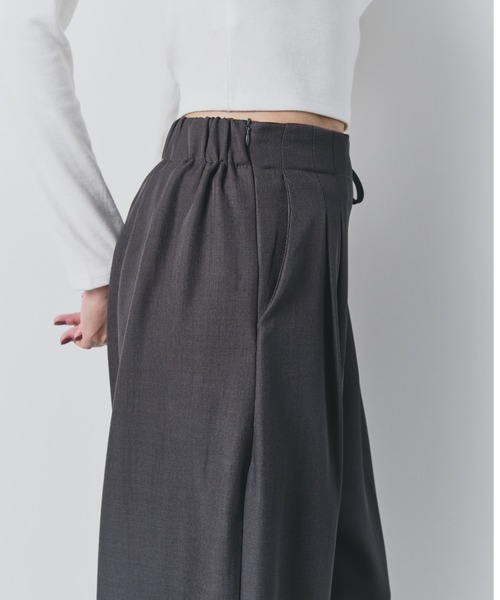 bita.（ビタ）の「サイドリボン2タックワイドパンツ（スラックス・レディース・ブラック/ベージュ/チャコールグレー・LARGE/MEDIUM）」の20枚目の写真