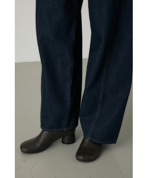 crie conforto（クリーコンフォルト）の「ラウンドトゥストレッチブーツ　靴（ブーツ・レディース・ブラウン/ブラック・SMALL/MEDIUM/LARGE/LL）」の14枚目の写真