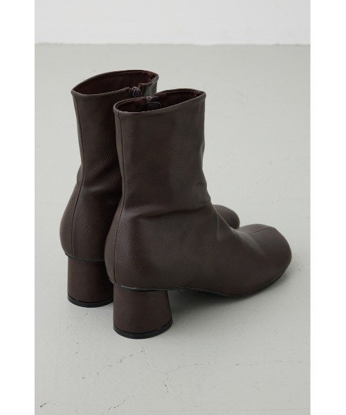 crie conforto（クリーコンフォルト）の「ラウンドトゥストレッチブーツ　靴（ブーツ・レディース・ブラウン/ブラック・SMALL/MEDIUM/LARGE/LL）」の19枚目の写真