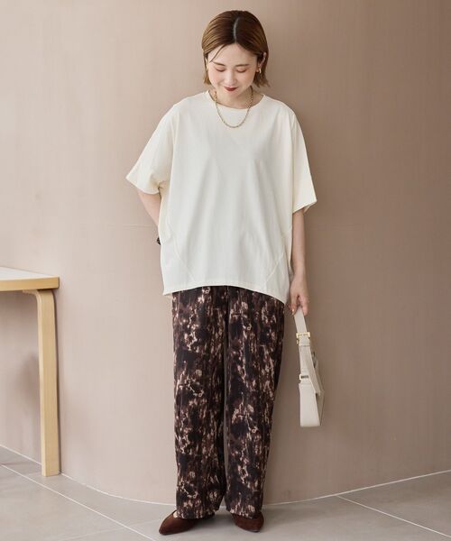 AMERICAN HOLIC(アメリカンホリック)の「接触冷感前後ニュアンスプルオーバー(Tシャツ/カットソー・レディース・アイボリー/ベージュ/ネイビー・L/M)」の19枚目の写真