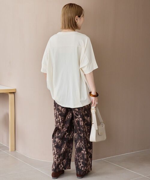 AMERICAN HOLIC(アメリカンホリック)の「接触冷感前後ニュアンスプルオーバー(Tシャツ/カットソー・レディース・アイボリー/ベージュ/ネイビー・L/M)」の20枚目の写真
