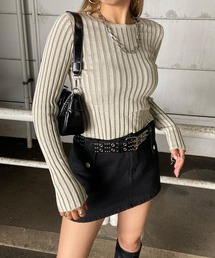 リブショート丈ニットトップス