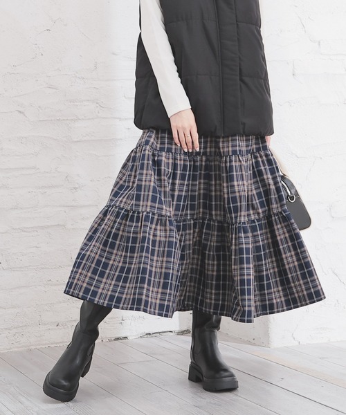 Honeys(ハニーズ)の「ロングティアードスカート(スカート・レディース・ネイビー系/グレー系その他/ブラウン系その他・3L/L/LL/M/S)」の3枚目の写真