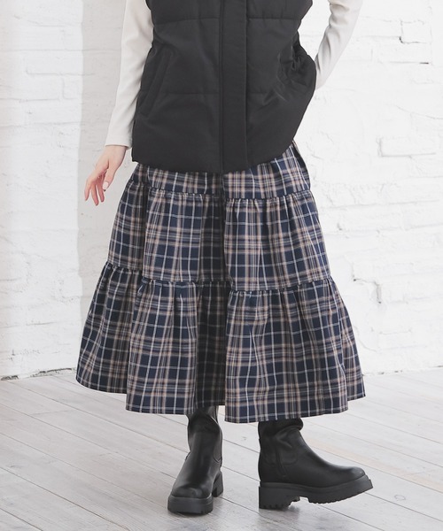 Honeys(ハニーズ)の「ロングティアードスカート(スカート・レディース・ネイビー系/グレー系その他/ブラウン系その他・3L/L/LL/M/S)」の7枚目の写真