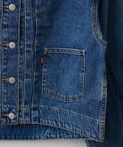 DISCOAT(ディスコート)の「LEVIS BALLOON SLEEVE TRCKER JK(デニムジャケット・レディース・サックスブルー・SMALL)」の13枚目の写真