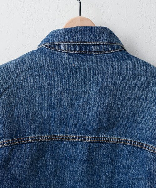 DISCOAT(ディスコート)の「LEVIS BALLOON SLEEVE TRCKER JK(デニムジャケット・レディース・サックスブルー・SMALL)」の12枚目の写真