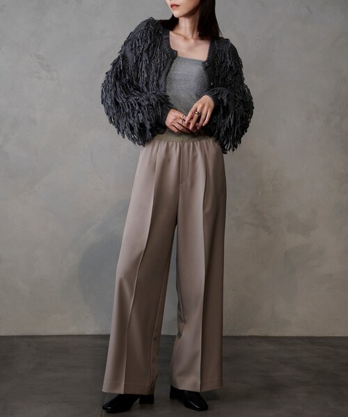 GALLEST(ギャレスト)の「Comfy SET UP|イージーストレートワイドパンツ【セットアップ対応/通勤/カセット服】(その他パンツ・レディース・ブラック/ブラウン系その他/ベージュ・34/36/38/40)」の3枚目の写真