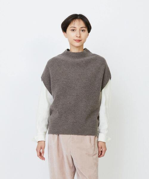 LOISIR（ロワズィール）の「ラムウール片畦ベスト（ベスト・レディース・ブラウン系その他/サックスブルー/モカ・FREE）」の2枚目の写真